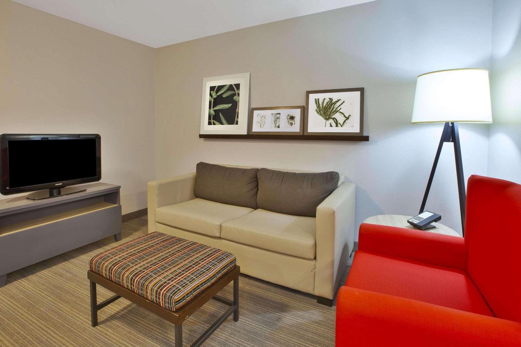 Country Inn & Suites By Radisson, Big Rapids, Mi Dış mekan fotoğraf
